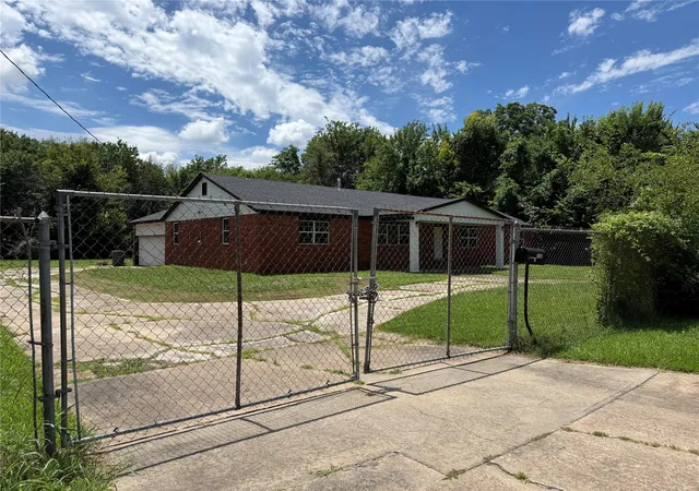 1st image of 1146 E 50th Pl N, Tulsa, OK 74126 | MLS# 2625500