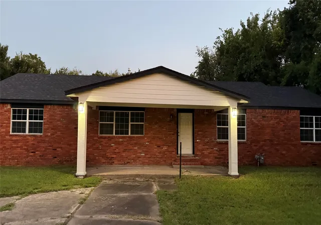 5th image of 1146 E 50Th Pl N, Tulsa, OK 74126 | MLS# 2625500