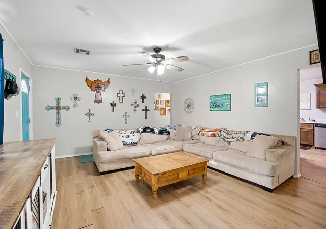 Photo 3 of Single family home for sale at 619 N Crownpoint, Ada, OK 74820 | MLS# 2625272 | Listing updated on 2026-08-20
