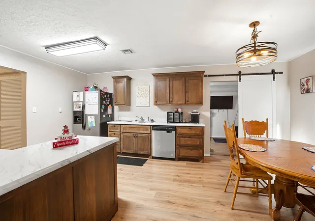 Photo 4 of Single family home for sale at 619 N Crownpoint, Ada, OK 74820 | MLS# 2625272 | Listing updated on 2026-08-20