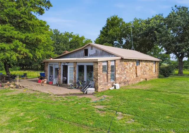 Homes for sale in Sand Springs, OK | 12462 W Overlook Dr, Sand Springs, OK 74063 | MLS# 2625032