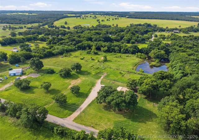 Homes for sale in Sand Springs, OK | 12462 W Overlook Dr, Sand Springs, OK 74063 | MLS# 2625032