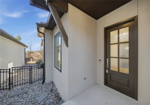 Photo 2 of Single family home for sale at 1228 W 85th Court S, Tulsa, OK 74132 | MLS# 2625261 | Listing updated on 2026-07-31