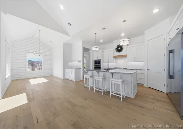 Photo 3 of Single family home for sale at 1228 W 85th Court S, Tulsa, OK 74132 | MLS# 2625261 | Listing updated on 2026-07-31