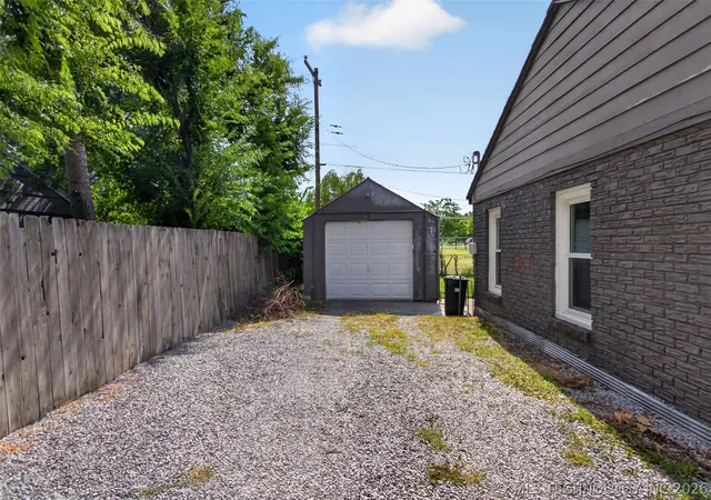 4th image of 407 N Ora, Pryor, OK 74361 | MLS# 2624870