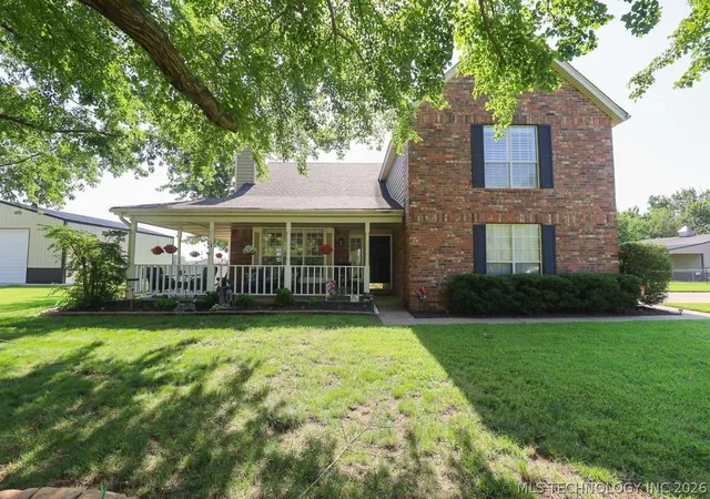 1st image of 11215 S 252nd Eastavenue, Broken Arrow, OK 74014 | MLS# 2625508