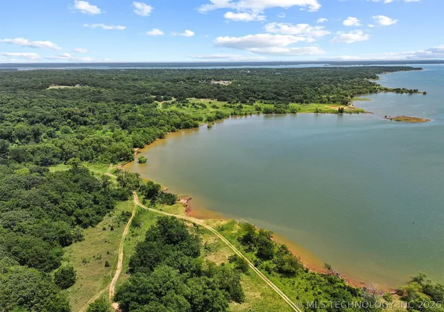 Photo 2 of Single family home for sale at 7564 Maize Cir, Kingston, OK 73439 | MLS# 2625436 | Listing updated on 2026-08-20