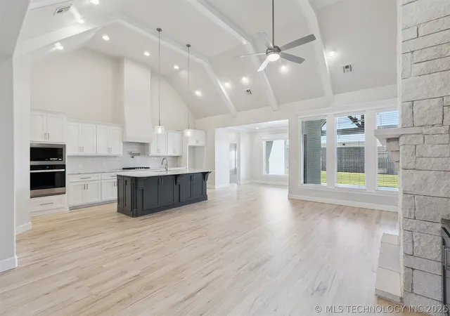 4th image of 754 E 149Th St S, Glenpool, OK 74033 | MLS# 2625606