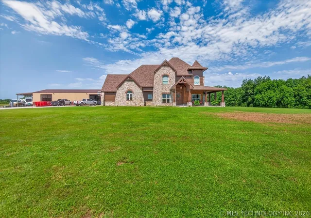 Single family home for sale at 29645 N 3990 Road, Ramona, OK 74061 | MLS# 2625539