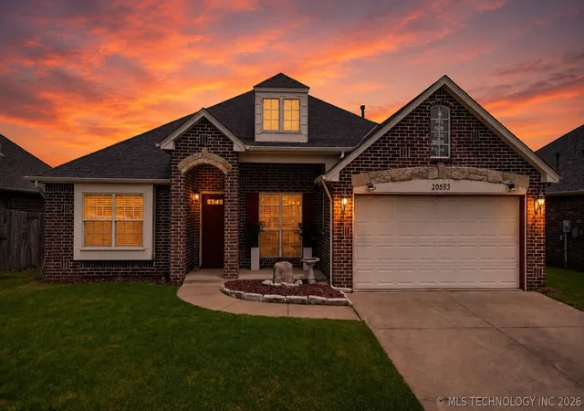Homes for sale in Broken Arrow, OK | 20593 E 45th St S, Broken Arrow, OK 74014 | MLS# 2619356