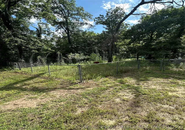 3rd image of 114530 1145, Eufaula, OK 74432 | MLS# 2625367