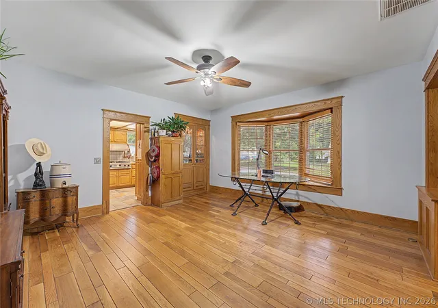 4th image of 110 N Dunlap St, Cleveland, OK 74020 | MLS# 2625540