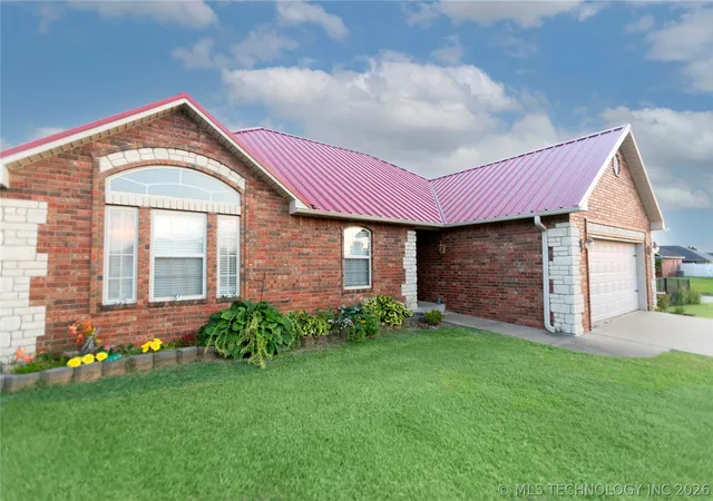 2nd image of 1400 Sweetgum Pl, Mc Alester, OK 74501 | MLS# 2625655