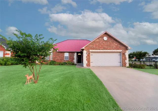3rd image of 1400 Sweetgum Pl, Mc Alester, OK 74501 | MLS# 2625655