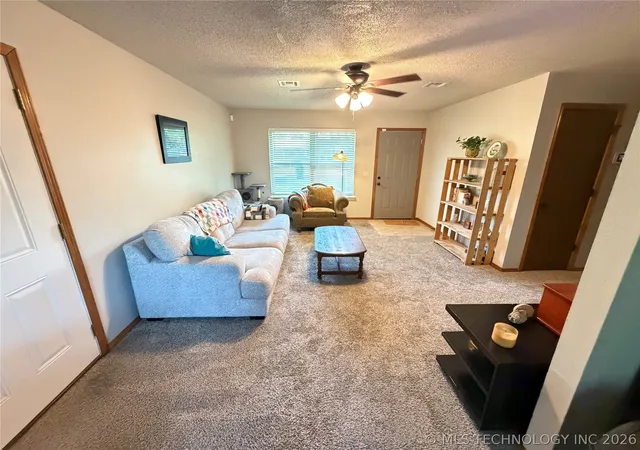 Photo 3 of Single family home for sale at 501 W Creek Dr, Okmulgee, OK 74447 | MLS# 2625447 | Listing updated on 2026-07-15