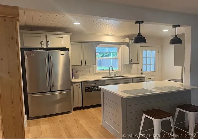 4th image of 124 N Sunset, Madill, OK 73446 | MLS# 2625652