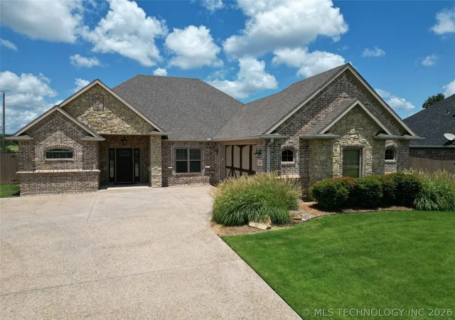 1st image of 401 Wandering Wy, Ardmore, OK 73401 | MLS# 2625793