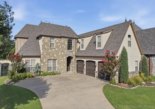 Photo 4 of Single family home for sale at 11874 S Oswego Ave, Tulsa, OK 74137 | MLS# 2625775 | Listing updated on 2026-08-20