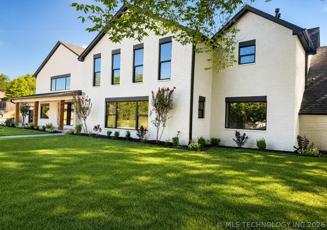 Photo 1 of Sale Pending at 4717 S Atlanta Pl, Tulsa, OK 74105 | MLS# 2625727 | Listing updated on 2026-08-20