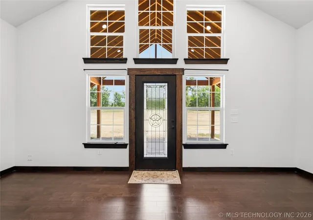 Photo 3 of Single family home for sale at 95 Express Rd, Ardmore, OK 73401 | MLS# 2625343 | Listing updated on 2026-08-20