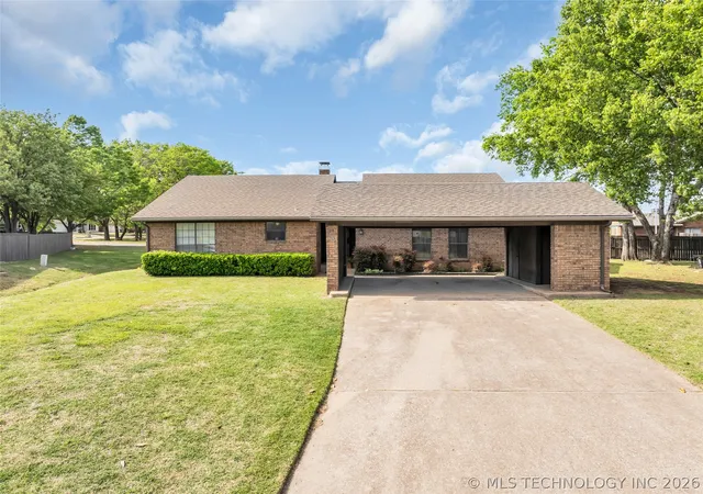 1st image of 35 Overland Route Route, Ardmore, OK 73401 | MLS# 2625821