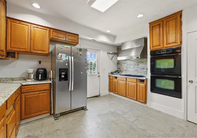 Photo 4 of Single family home for sale at 186188 N 4140 Road, Moyers, OK 74557 | MLS# 2625819 | Listing updated on 2026-09-28