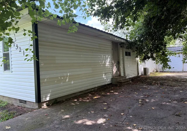 Homes for sale in Muskogee, OK | 1321 Monta Ave, Muskogee, OK 74403 | MLS# 2625249