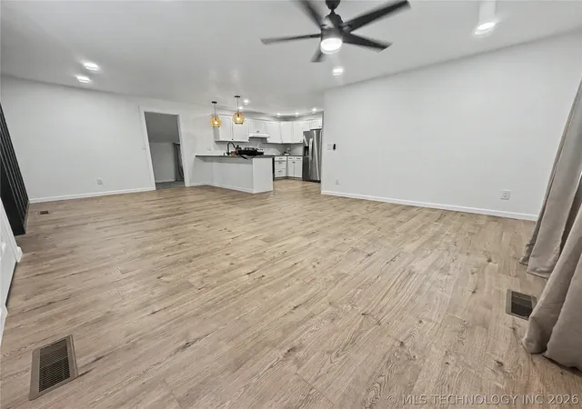 Photo 4 of Single family home for sale at 226 E Cedar St, Stilwell, OK 74960 | MLS# 2625863 | Listing updated on 2026-08-20