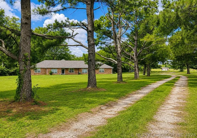 2nd image of 19183 S Prairie Bell Rd, Morris, OK 74445 | MLS# 2625076