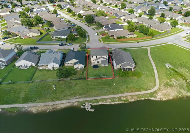 Photo 3 of Single family home for sale at 15120 E 107th Street, Owasso, OK 74055 | MLS# 2625524 | Listing updated on 2026-08-20
