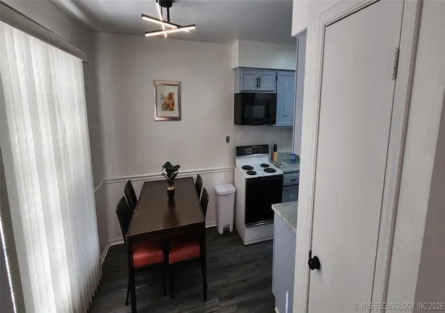 5th image of 6713 S Richmond Ave, Tulsa, OK 74136
