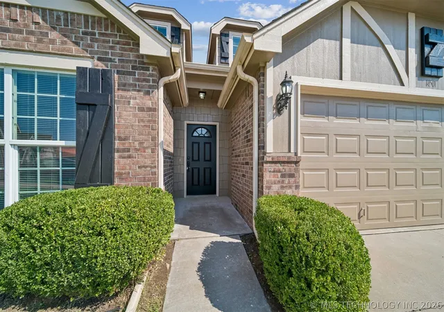 2nd image of 14501 E 112th St N, Owasso, OK 74055 | MLS# 2625954