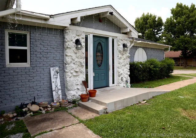 2nd image of 2706 S 104th Eastavenue, Tulsa, OK 74129 | MLS# 2625953