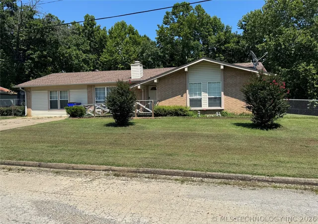 Homes for sale in Coweta, OK | 14201 S 261st Eastavenue, Coweta, OK 74429 | MLS# 2625599