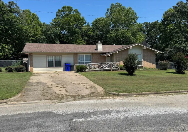 Homes for sale in Coweta, OK | 14201 S 261St Eastavenue, Coweta, OK 74429 | MLS# 2625599