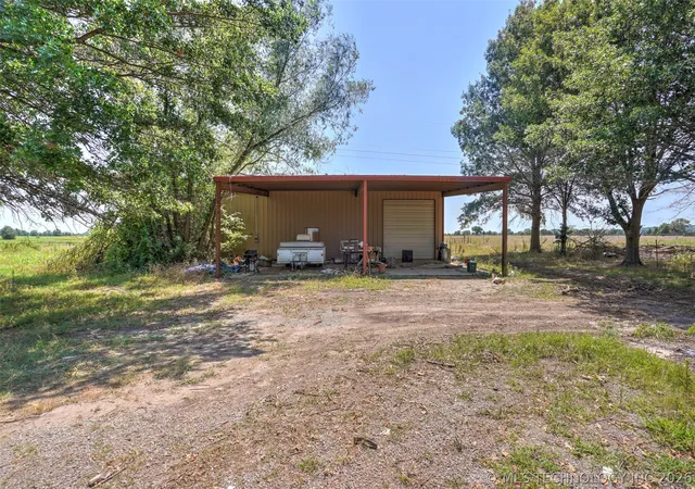 Photo 5 of Land for sale at 2301 S 40th Street, Muskogee, OK 74401 | MLS# 2625464 | Listing updated on 2026-07-15