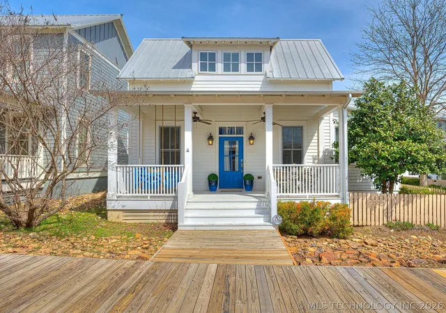 Homes for sale in Carlton Landing, OK | 35 Boardwalk St #A, Carlton Landing, OK 74432 | MLS# 2625990
