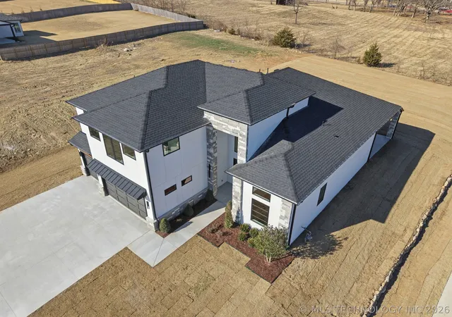 Photo 2 of Single family home for sale at 6711 E 153rd Street S, Bixby, OK 74008 | MLS# 2626011 | Listing updated on 2026-08-24