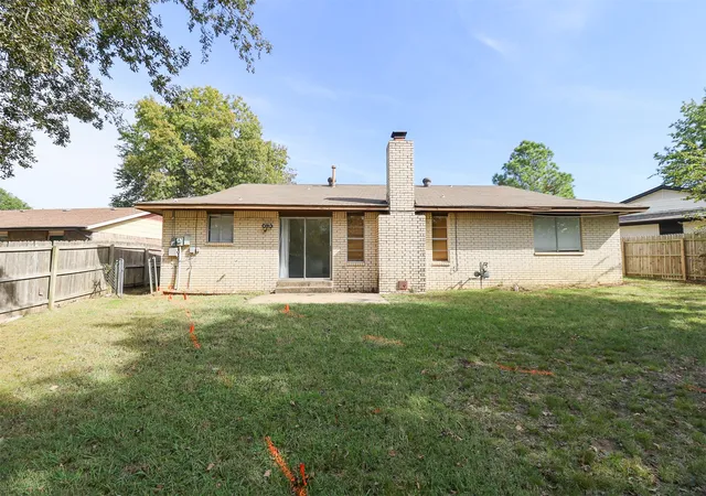 14th image of 1628 S Sycamore Ave, Broken Arrow, OK 74012 | MLS# 2625846