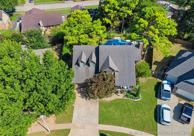 4th image of 6629 S Cedar Ave, Broken Arrow, OK 74011 | MLS# 2625888