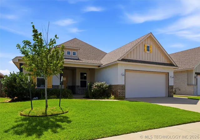 Photo 1 of Single family home for sale at 2912 Wild Rose Ln, Yukon, OK 73099 | MLS# 2625573 | Listing updated on 2026-08-24