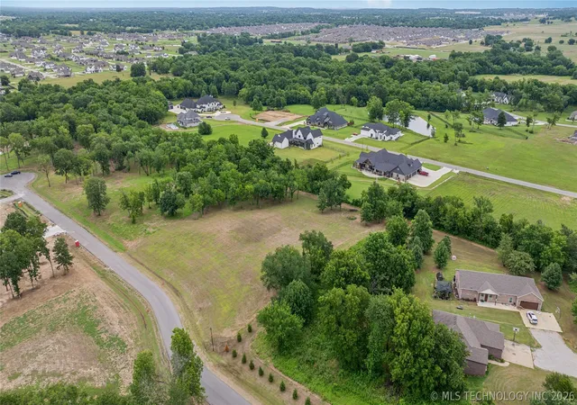 11th image of 10931 S 216th Eastavenue, Broken Arrow, OK 74014 | MLS# 2626052