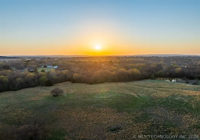 5th image of 3 S Mission Rd, Okmulgee, OK 74447 | MLS# 2626058