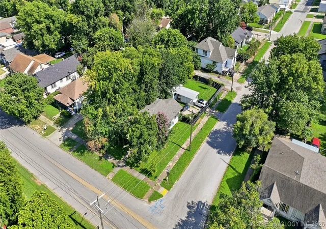 Photo 2 of Single family home for sale at 2602 E Archer St, Tulsa, OK 74110 | MLS# 2626054 | Listing updated on 2026-09-19