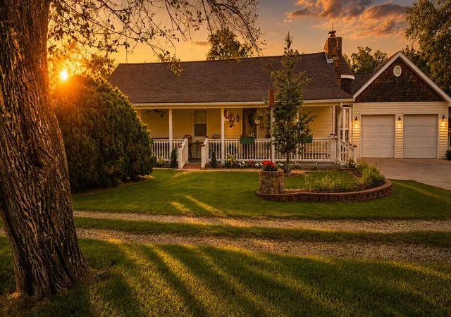 Photo 2 of Single family home for sale at 26586 S 4330 Road, Vinita, OK 74301 | MLS# 2625217 | Listing updated on 2026-08-20