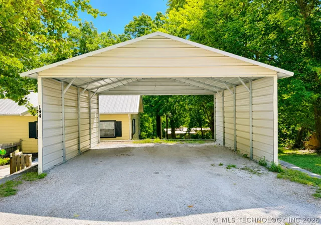 Photo 4 of Single family home for sale at 194 Ramey St, Eucha, OK 74342 | MLS# 2625731 | Listing updated on 2026-08-27