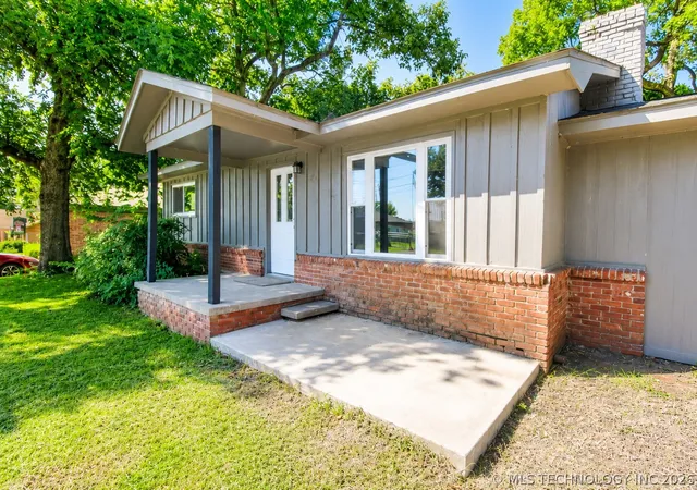 Photo 4 of Single family home for sale at 44 Lakeshore Dr, Adair, OK 74330 | MLS# 2625742 | Listing updated on 2026-08-20
