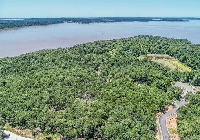 Photo 4 of Land for sale at 136 Patriot Pointe, Eufaula, OK 74432 | MLS# 2626078 | Listing updated on 2026-07-16