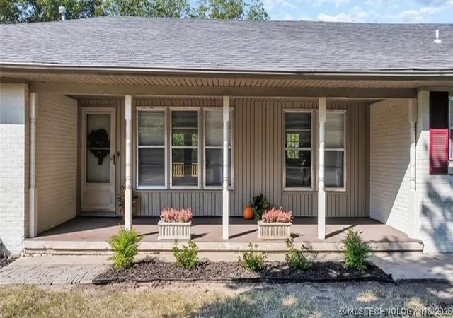 1st image of 711 N St Sw, Ardmore, OK 73401 | MLS# 2626150