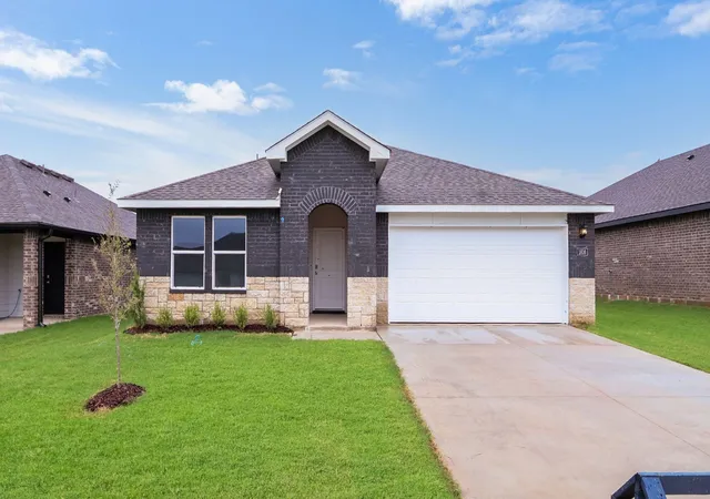 Photo 1 of Single family home for sale at 1816 S 19th Street, Broken Arrow, OK 74012 | MLS# 2626181 | Listing updated on 2026-10-06